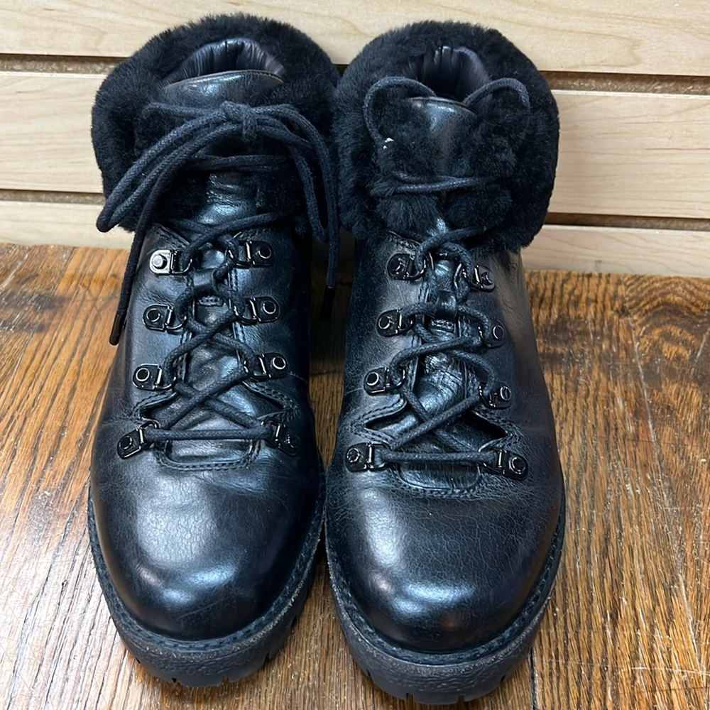 MK leather boots size 7